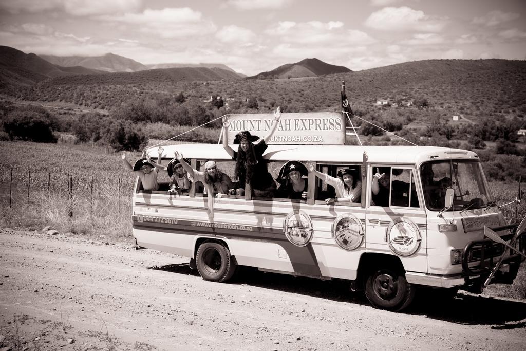 Mount Noah Lodge Oudtshoorn Exterior photo